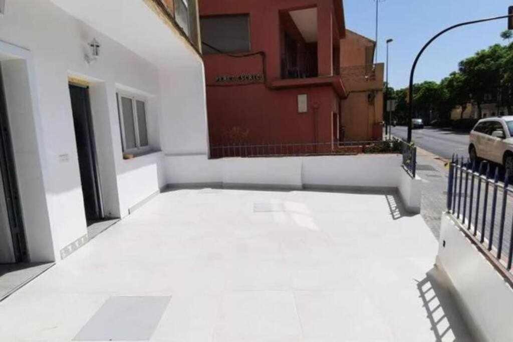 Atico Con Terraza Frente Playa Pedregalejo Leilighet Málaga Eksteriør bilde